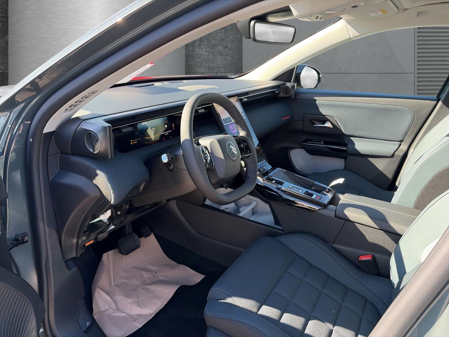 Citroën C5 Aircross PLUS Hybrid AT Techno-Gewerbedeal Na