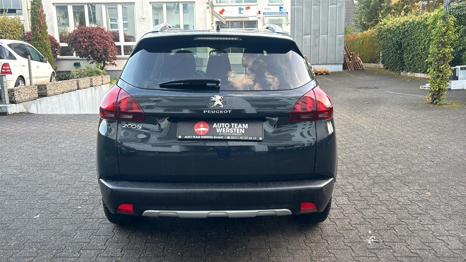 Peugeot 2008 Allure *1.2Benzin* *Automatik*