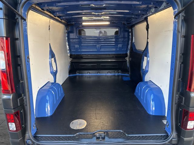 Vivaro 2,9t 1.6 CDTI KLIMA NAVI PDC NSW TEMPOMA