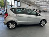 Mercedes-Benz A 180 5-türig **72tkm** Automatik AHK SHZ - gebrauchte Mercedes-Benz A-Klasse aus dem Jahr 2010