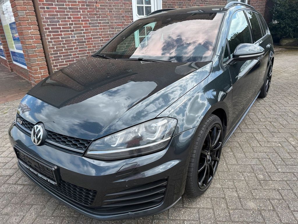 Image of Volkswagen Golf