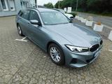 BMW 318d Touring+Navigation+PDC+Automatik+DAB+ - BMW 318: Kombi, Auto 318d