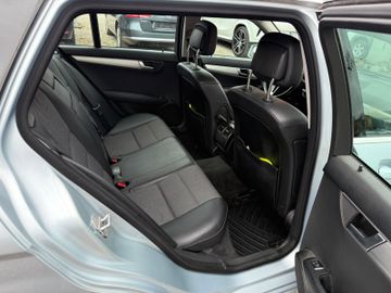 Mercedes C 220 - 4