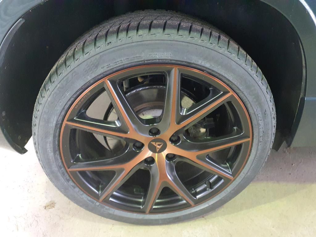 Cupra Ateca 4Drive 2.0 TSI 221kW 7-Gang Automatik