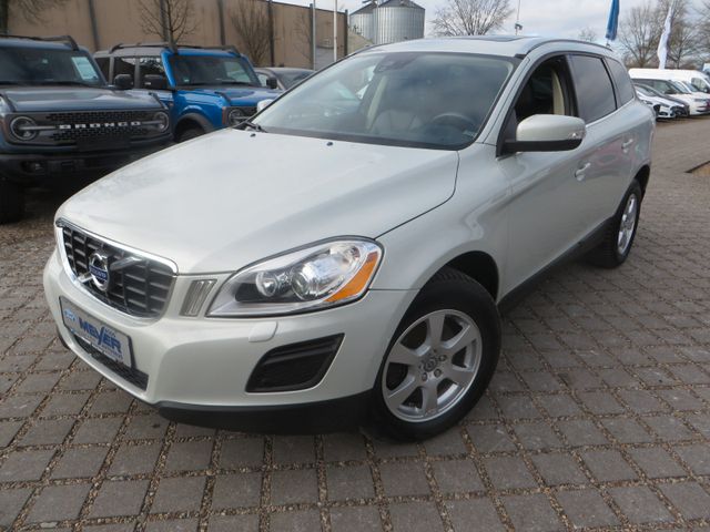 Volvo XC 60 Automatik Summum AWD, Anhängerkupplung