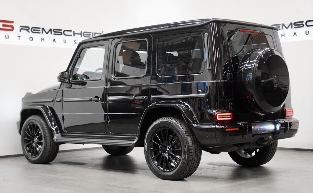 Mercedes Benz G 400