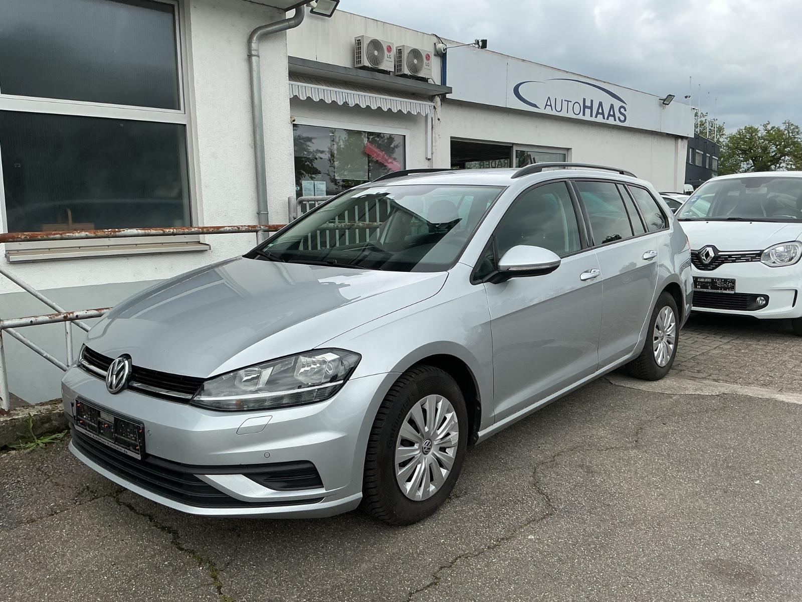 Volkswagen Golf VII 1.6 TDI Trendline*Navi*Sitzheizung*