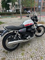 Moto Guzzi V7 Spezial  Euro 5 - Moto Guzzi Motorräder in Berlin
