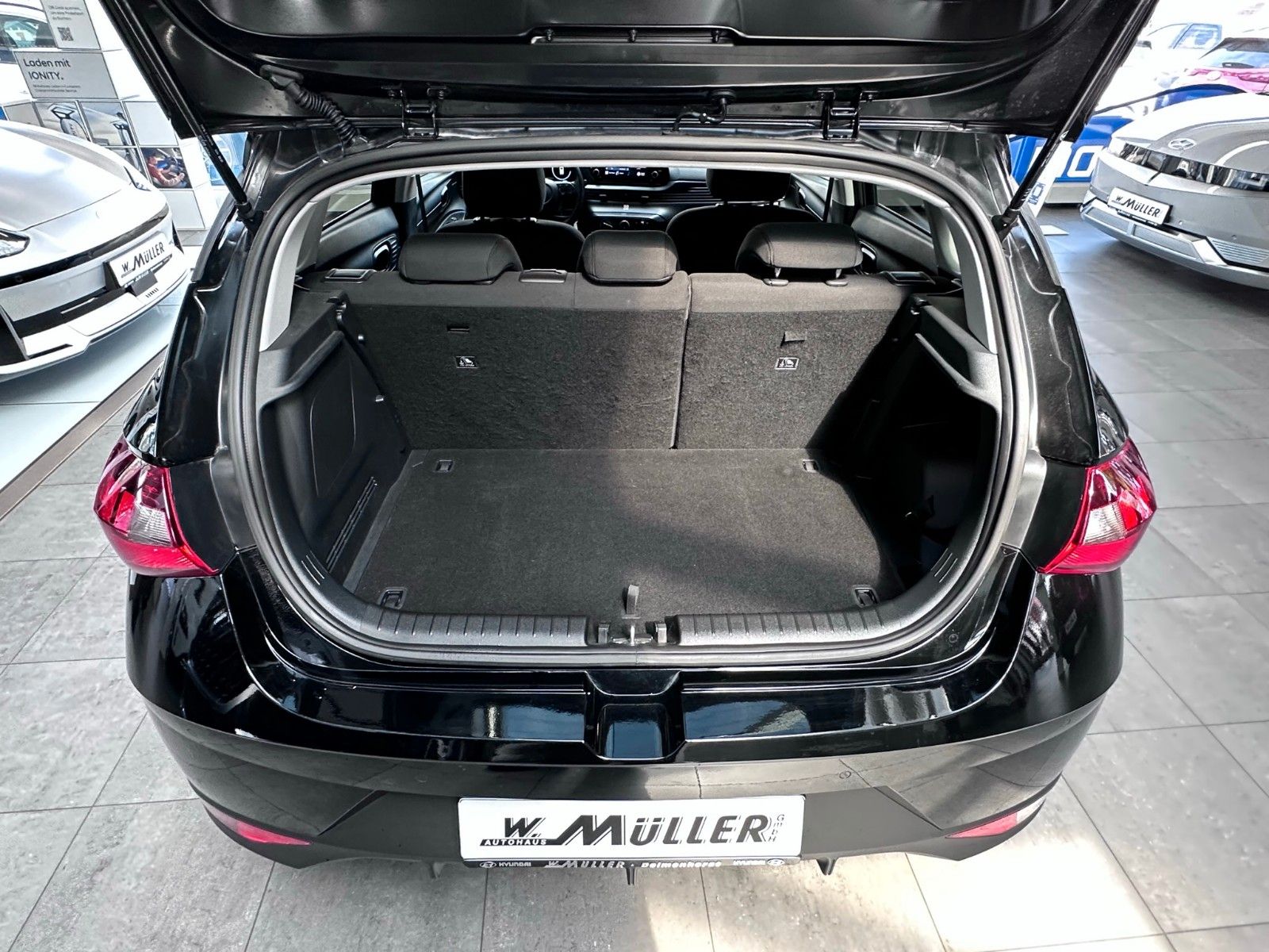 Fahrzeugabbildung Hyundai i20 Edition 30 Automatik