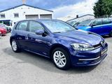 Volkswagen Golf VII Lim. NAVI SHZ PDC KAMERA CARPLAY 2.Hand - Volkswagen Gebrauchtwagen in Berlin