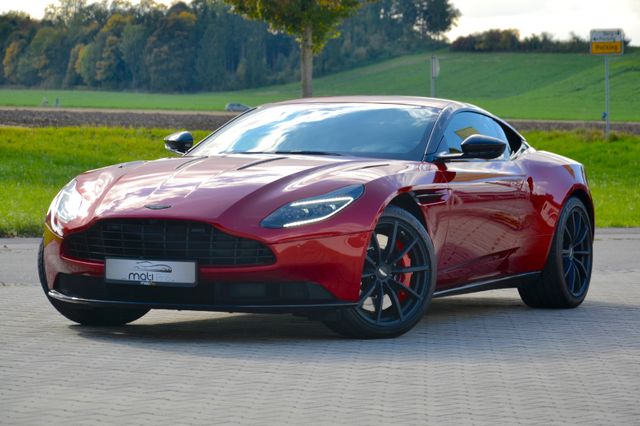 ASTON MARTIN DB11