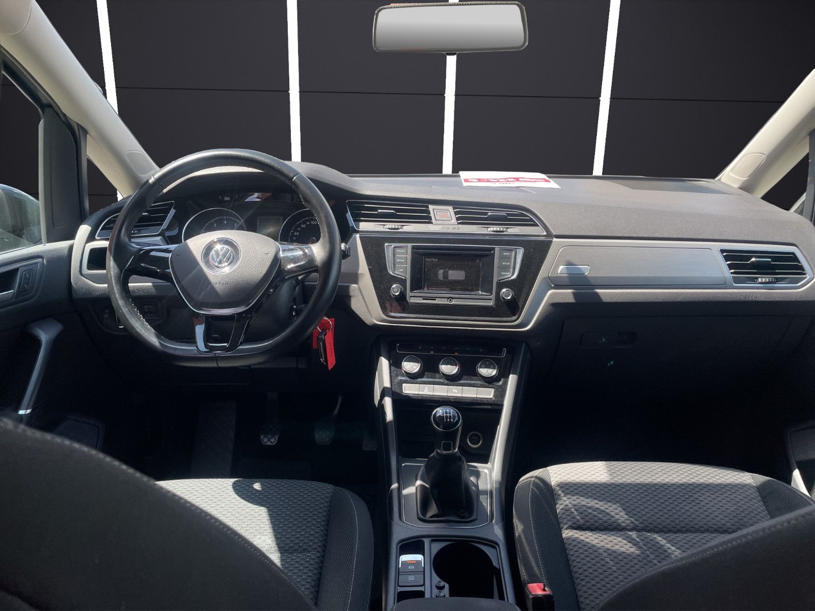 Fahrzeugabbildung Volkswagen Touran Comfortline AHK*Shzg*Tempo*Nebel
