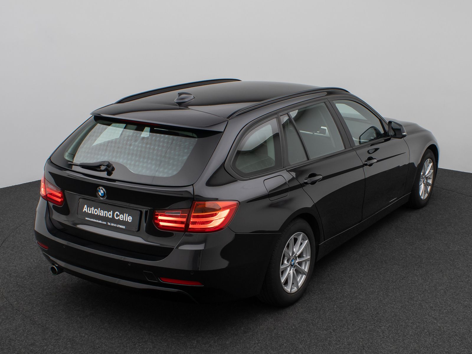 Fahrzeugabbildung BMW 320d Navi PDC Sitzhzg Xenon Geschwindigkeitsreg