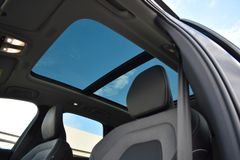Fahrzeugabbildung Volvo XC60 Ultimate Dark AWD *Luft*STHZ*360*B&W*PANO
