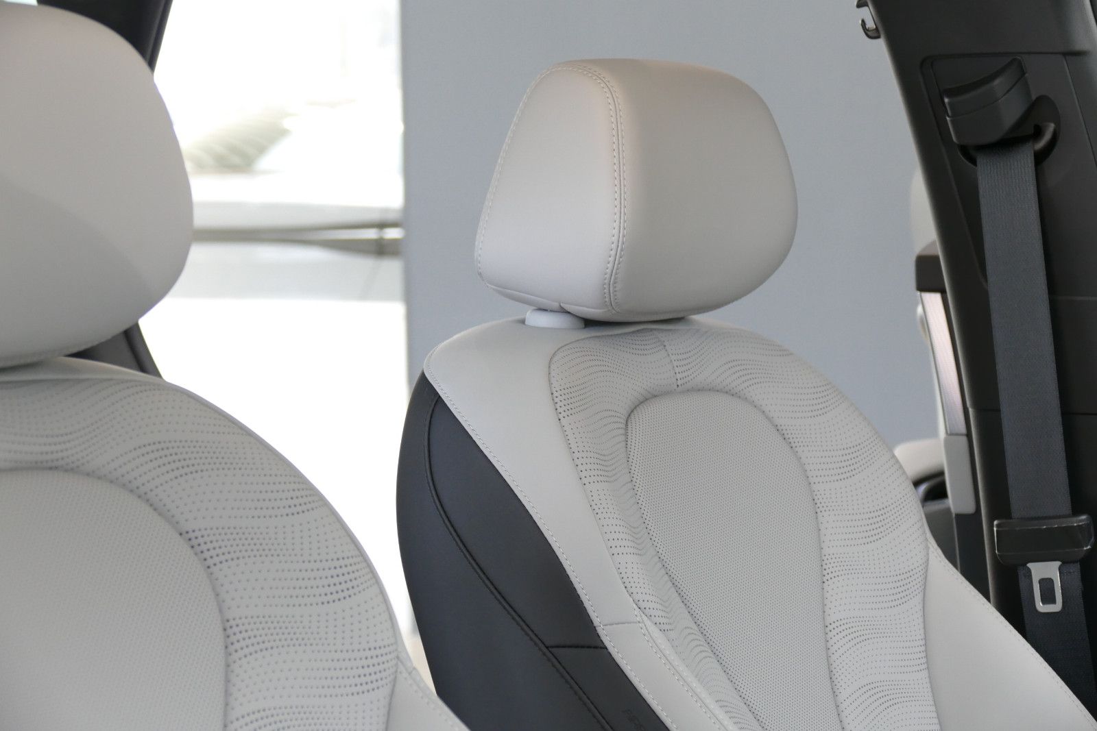 BYD SEAL 6