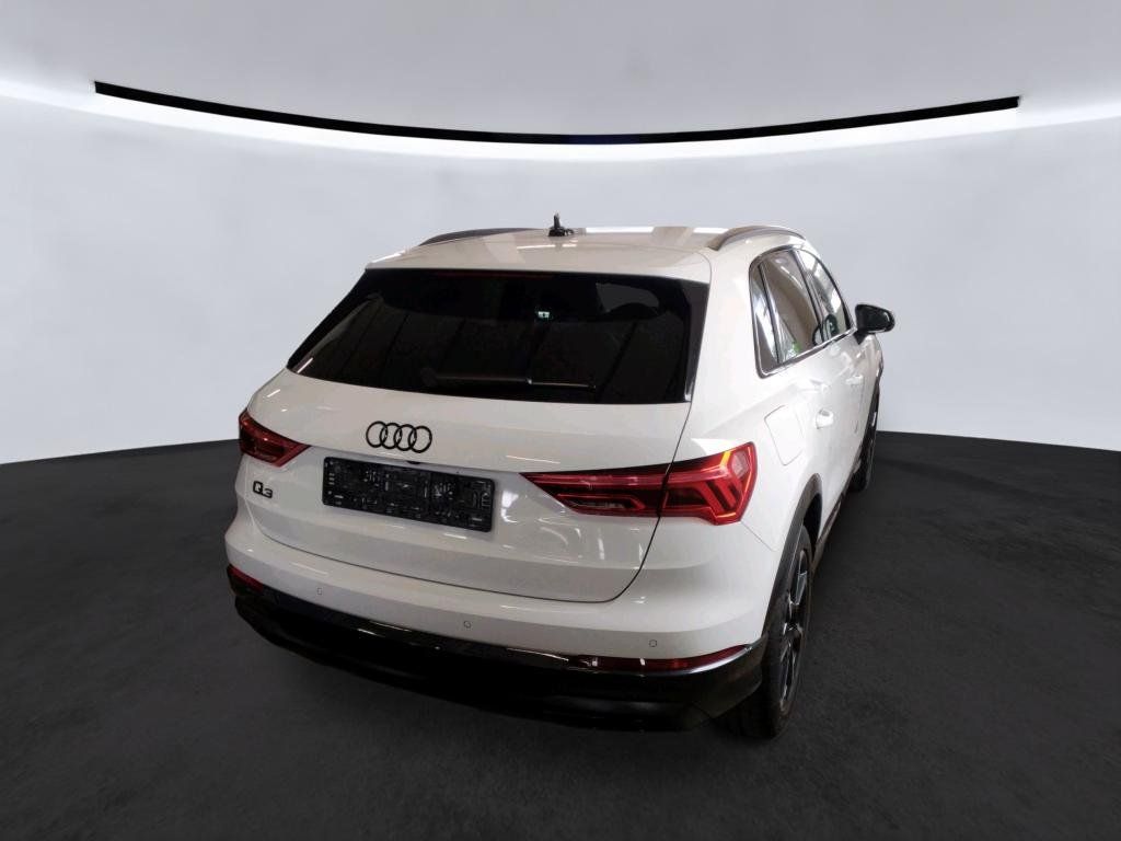 Fahrzeugabbildung Audi Q3 35 TFSI advanced S-tronic *Navi*Cam*LED*PDC*