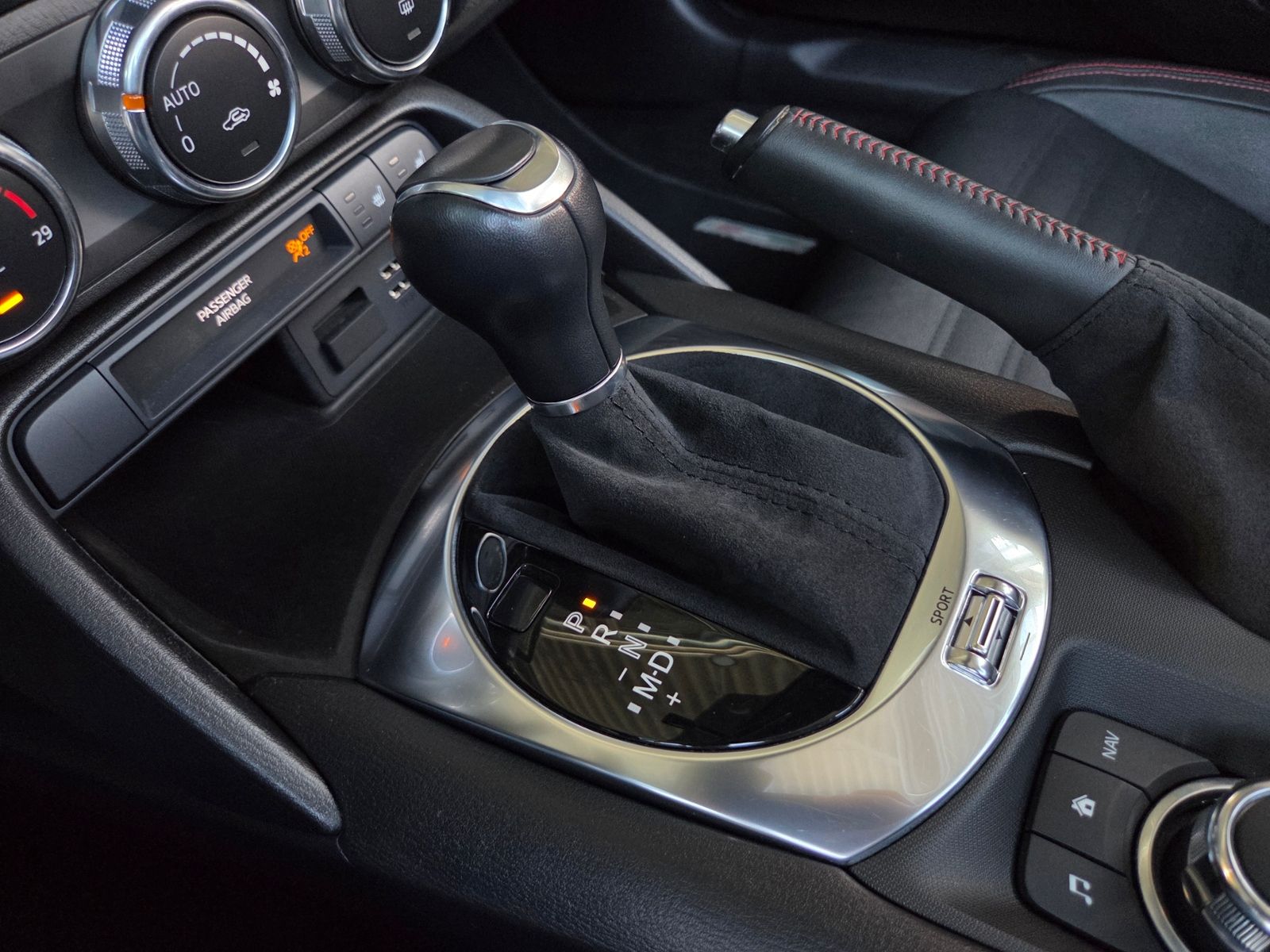 Fahrzeugabbildung Abarth 124 Spider 1.4 MultiAir Turbo KLIMA ALU