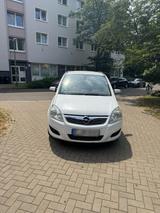 Opel Zafira - Opel Zafira: Kleinwagen