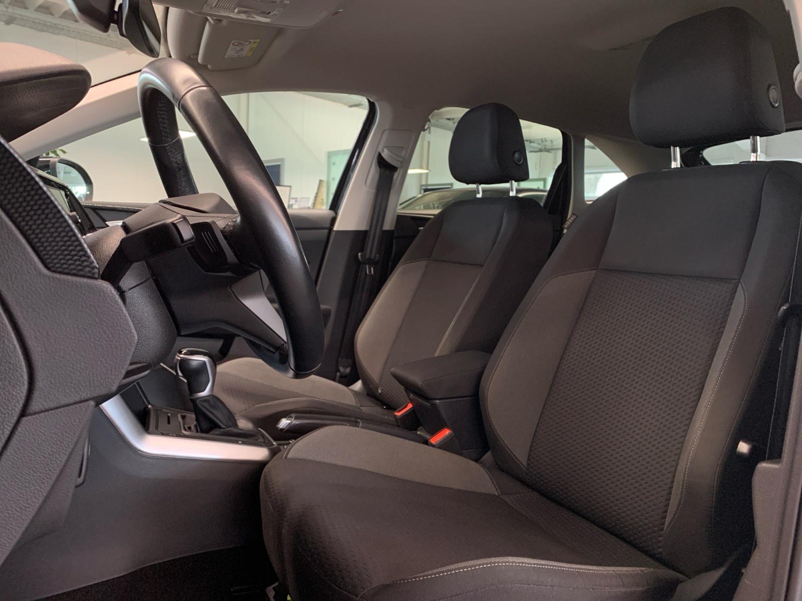 Volkswagen Taigo Life 1.0 TSI DSG NAVI APP PDC IQ.DRIVE ACC, миниатюра 10