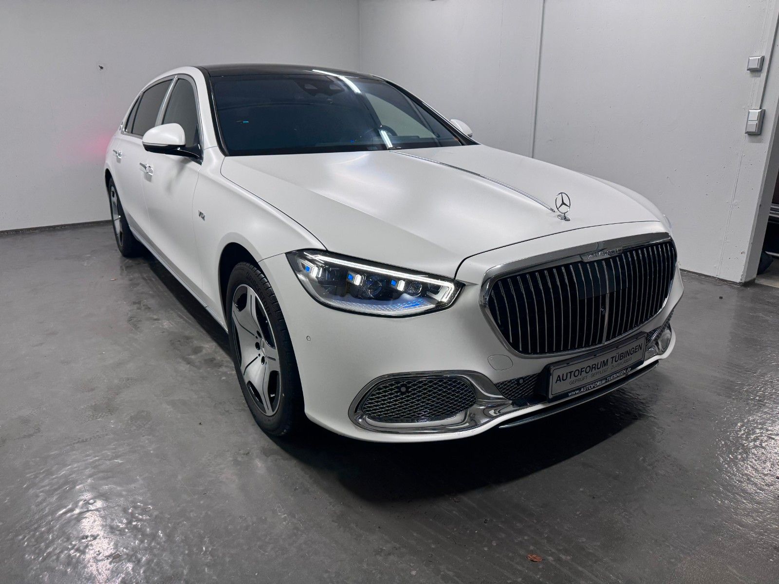 Fahrzeugabbildung Mercedes-Benz S 680 Maybach *Chauffeur*HEADUP*EXECUTIVE*