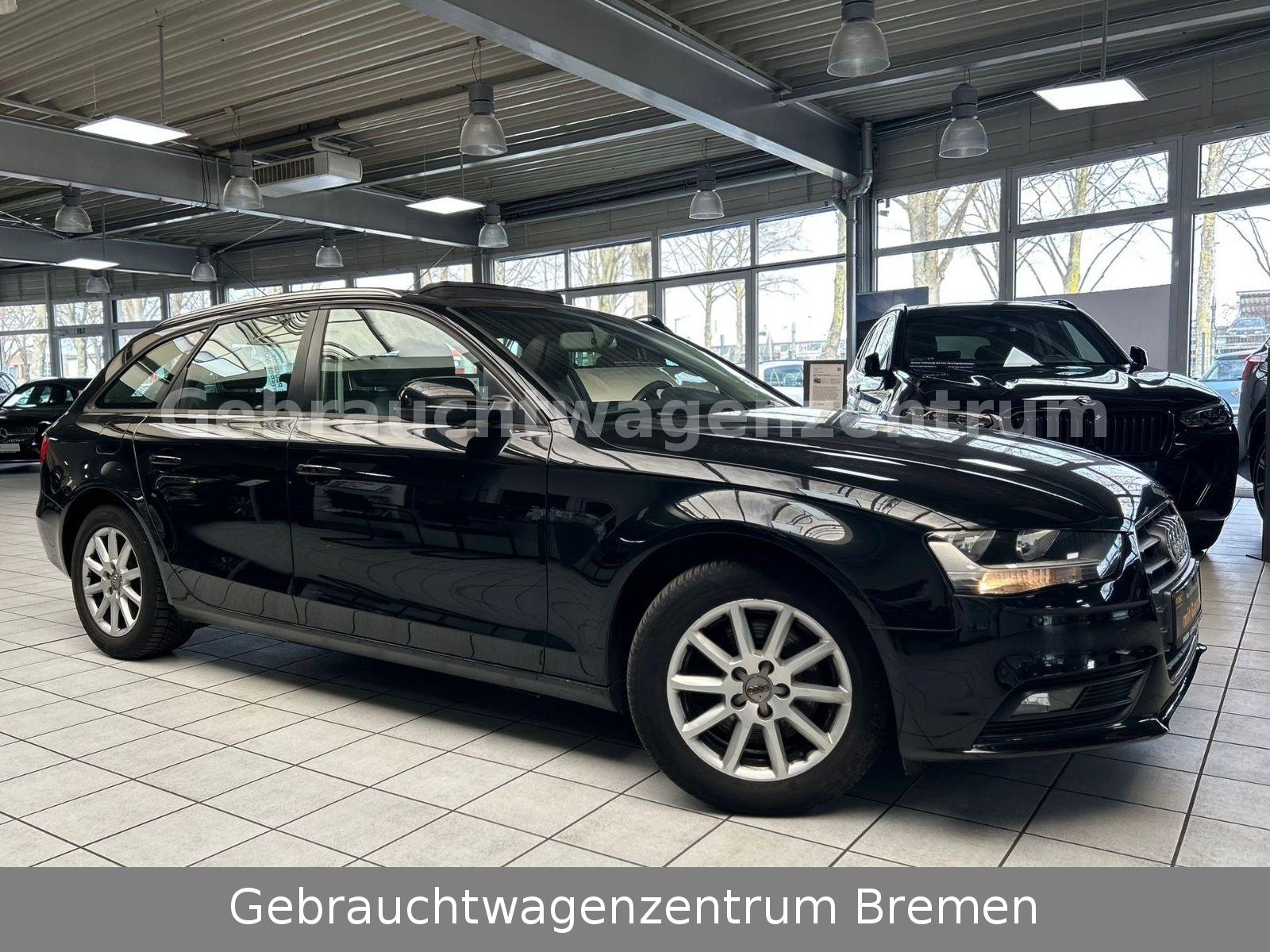 Audi A4 Avant Attraction *1.HD*122TKM*Pano*Leder*