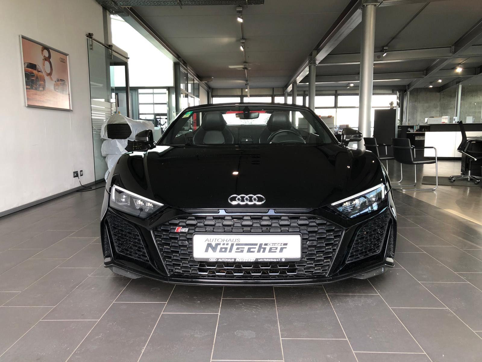 AUDI R8 Spyder 5.2 FSI performance quattro *Carbon*