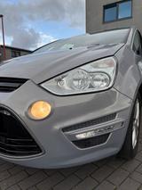 Ford S-Max S-MAX Titanium 7-Sitze - gebrauchte Ford S-Max aus dem Jahr 2011