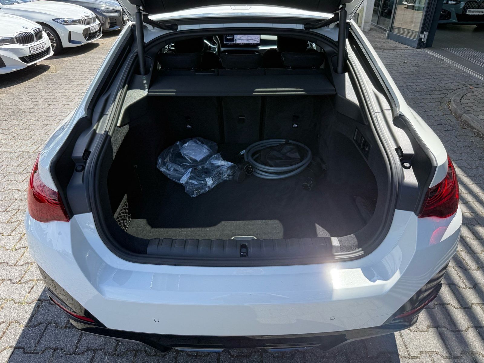 BMW i4 - Bild 26