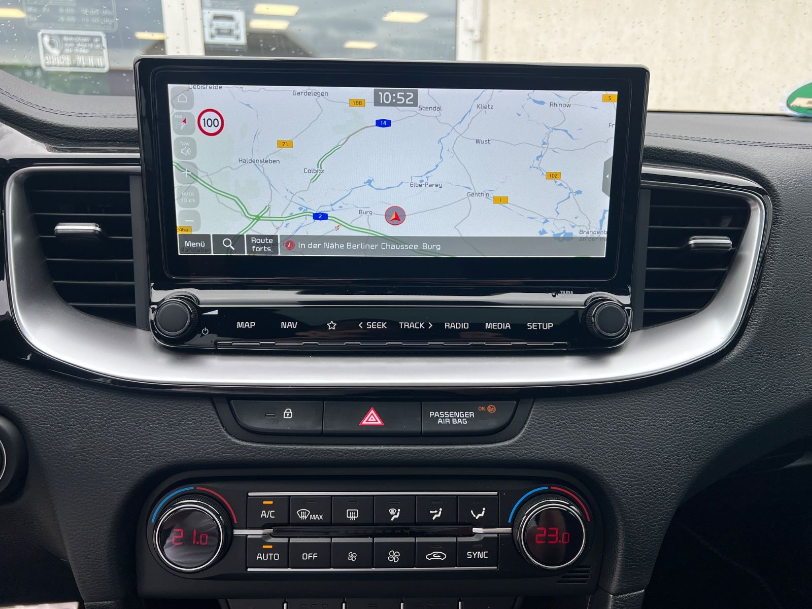 Fahrzeugabbildung Kia Ceed SW 1.5T 140 DCT7 GT-Line Leder Tec 18Z GD