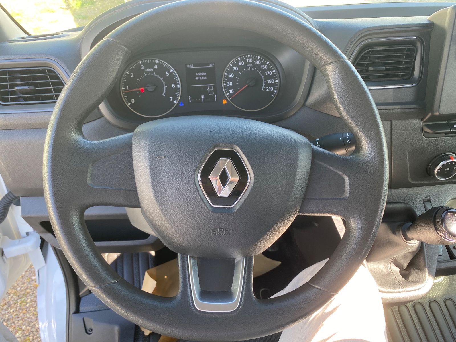 Fahrzeugabbildung Renault Master III Kasten L3H2 3,5t Doka,7-Sitzer,AHK