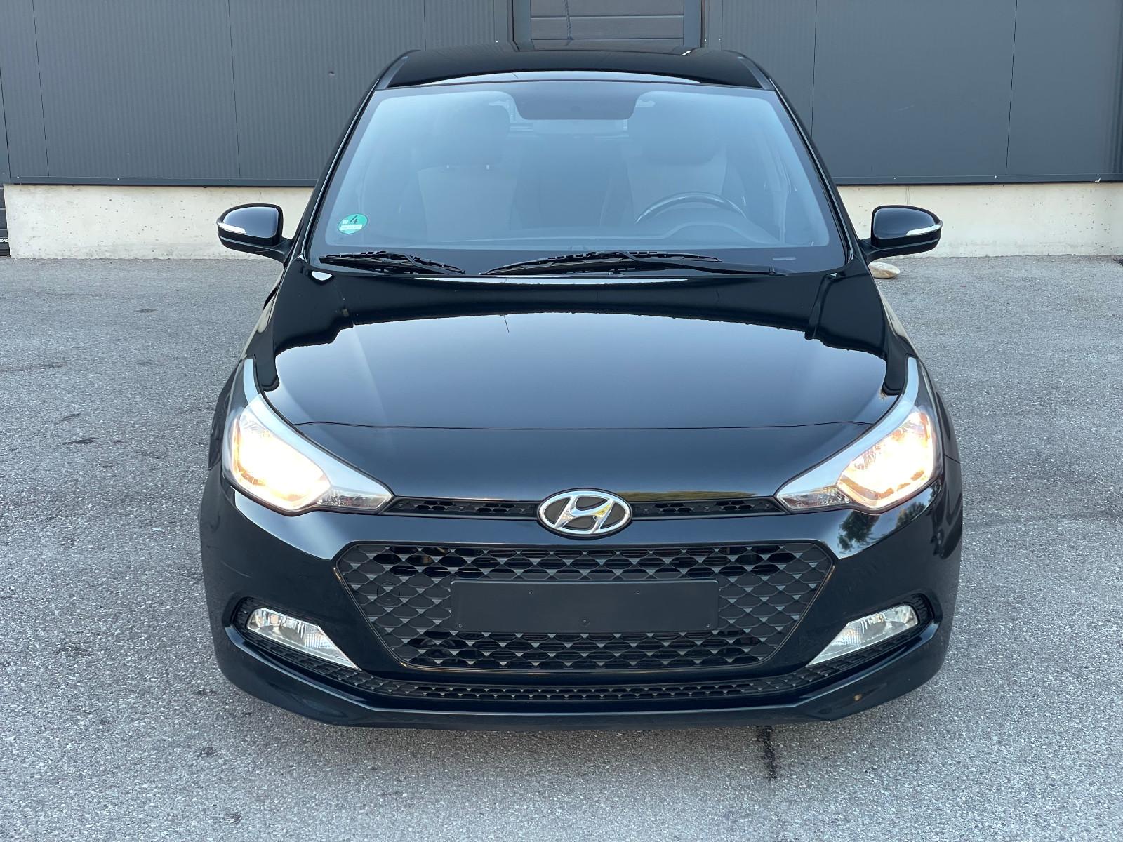 Hyundai i20 YES! 1.25 Euro-6,Klima,Servisbuch
