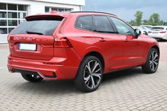 Fahrzeugabbildung Volvo XC60 B4 D AWD Autom R-Design*STDHZG*PANO*ACC*AHK
