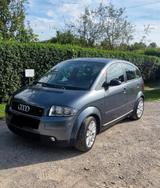 Audi A2 1.4 - - graue Audi A2