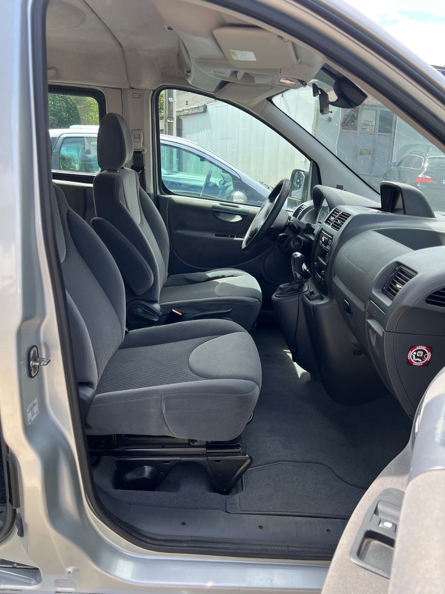 Fahrzeugabbildung Peugeot Expert Tepee L2H1 Active 8.Sitzer