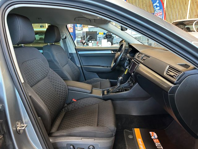 Skoda Superb Combi Style *BiXenon*Navi*AHK*