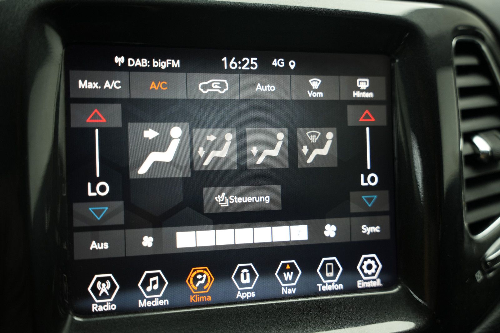 Fahrzeugabbildung Jeep Compass S Plug-In Hybrid 4WD *AlpineSound*Kamera
