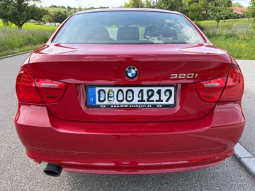 BMW 320 - 5