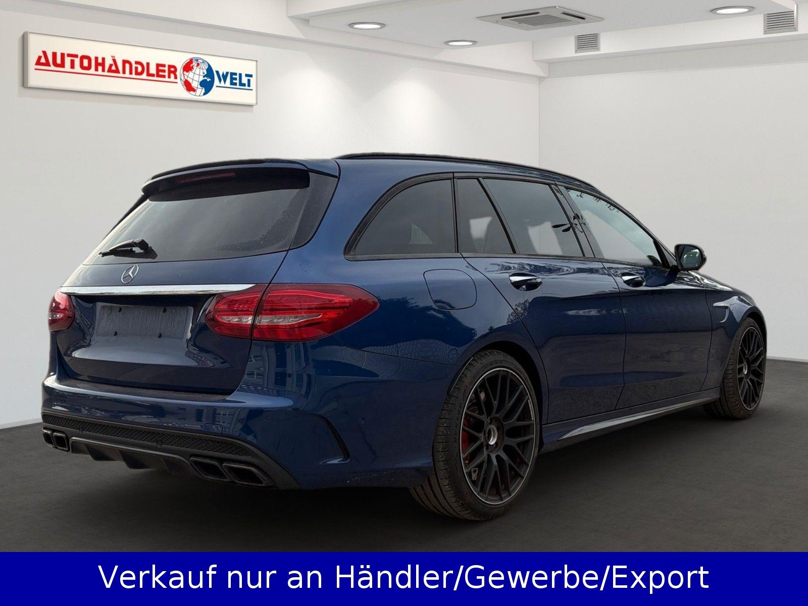 Mercedes-Benz C 63 S AMG Break 4.0 V8 Biturbo 510 ch – Baquets – HUD – Carbone – 117 858 km