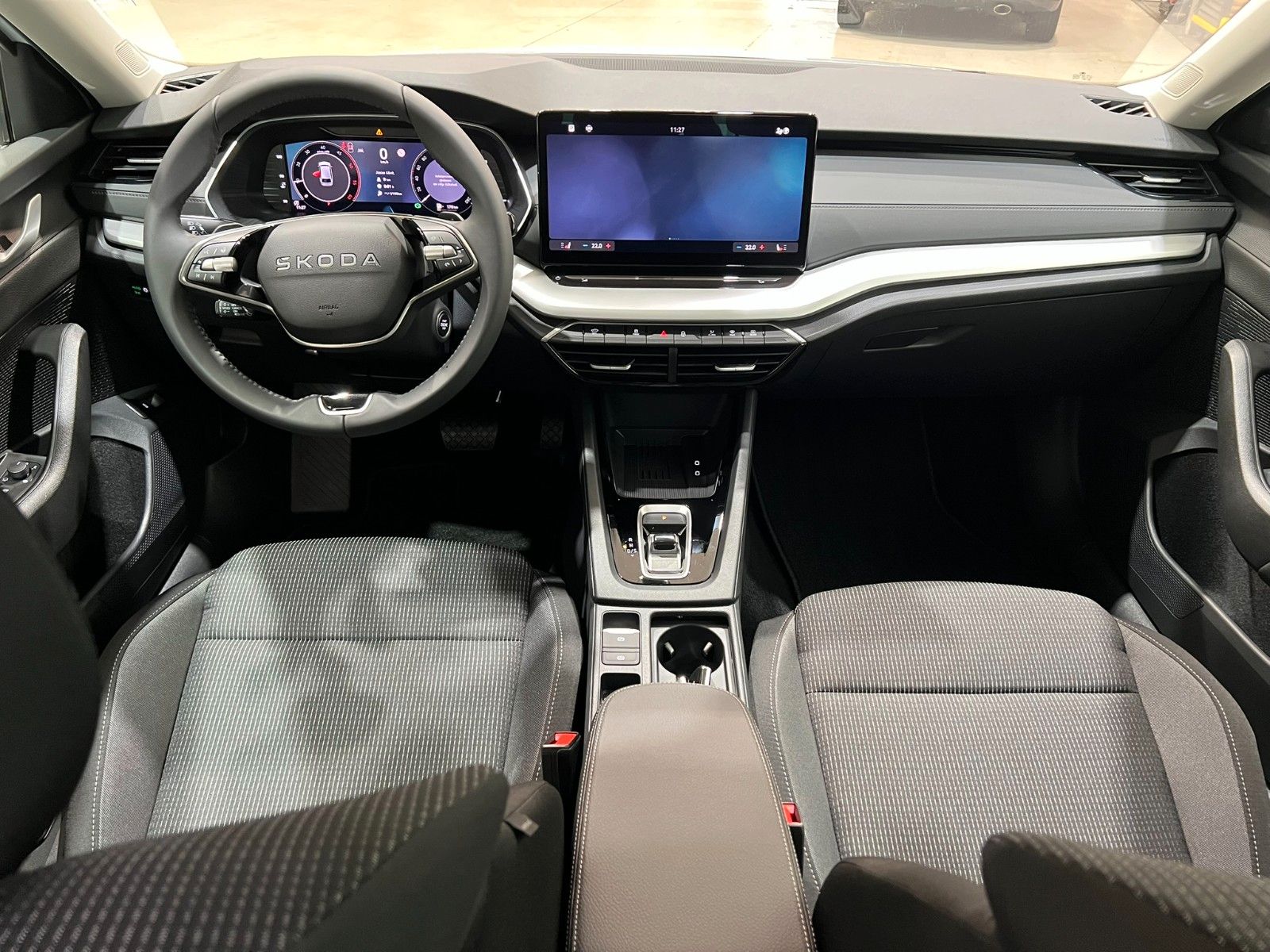 Fahrzeugabbildung SKODA Octavia 2.0 TDI 110kW DSG Selection Combi