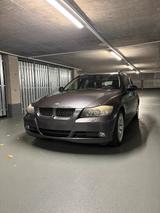 BMW E91 330d M57 Diesel viele Neuteile - BMW 330 aus 2006: 330d