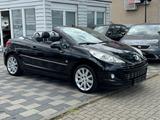 Peugeot 207 CC Cabrio-Coupe Roland Garros - Peugeot 207 mit Benzin-Antrieb: Cabrio, Garros Roland