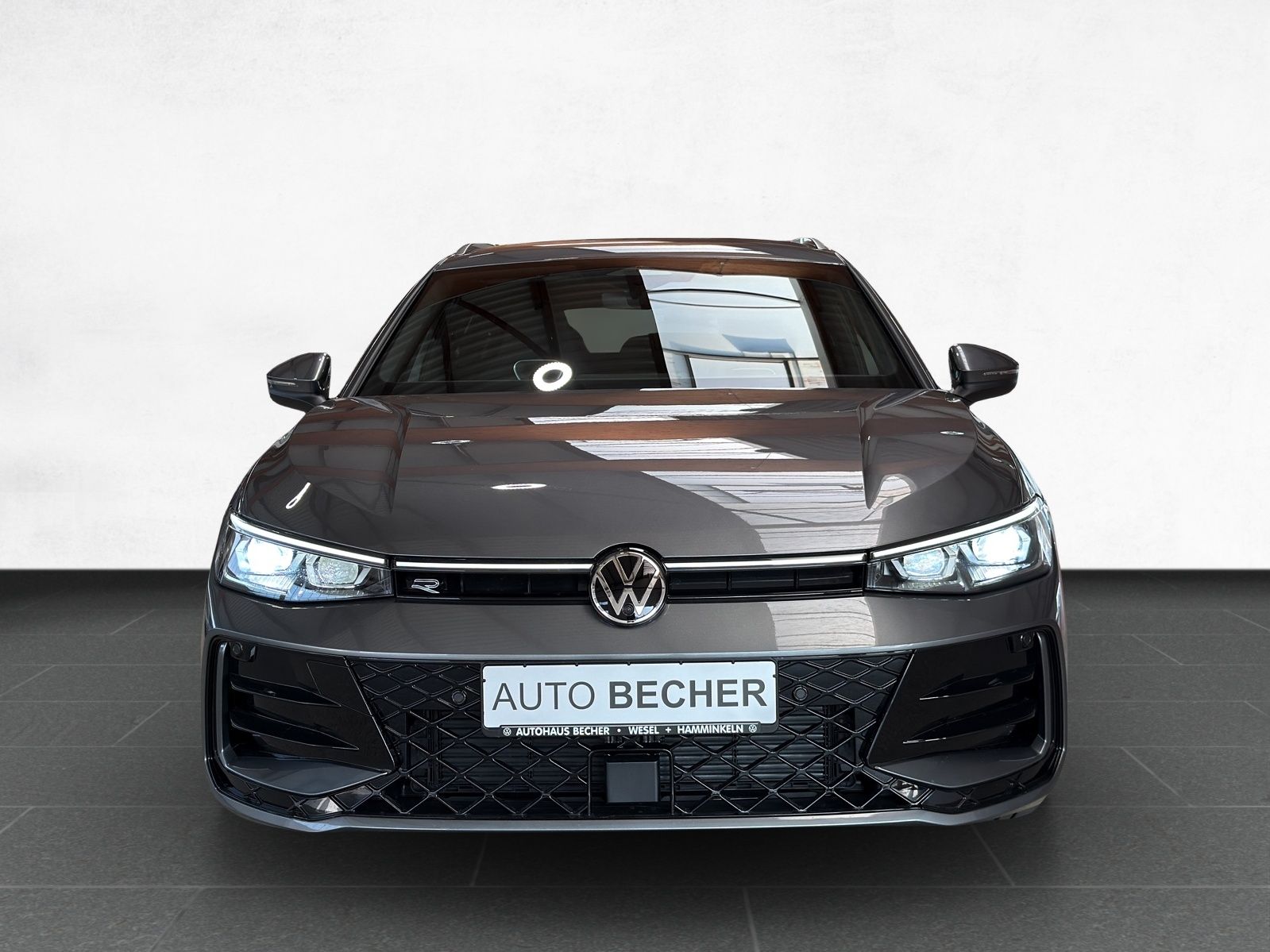 Volkswagen Passat Variant R-Line 2.0 TDI DSG /AHK/Matrix imagem 3