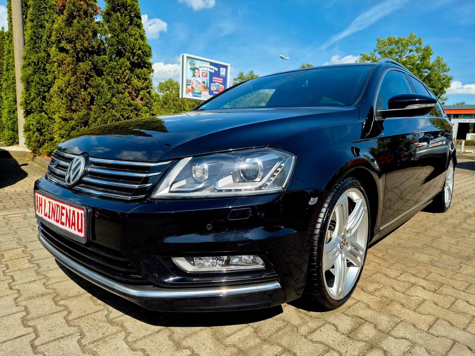 Volkswagen Passat Variant - 1