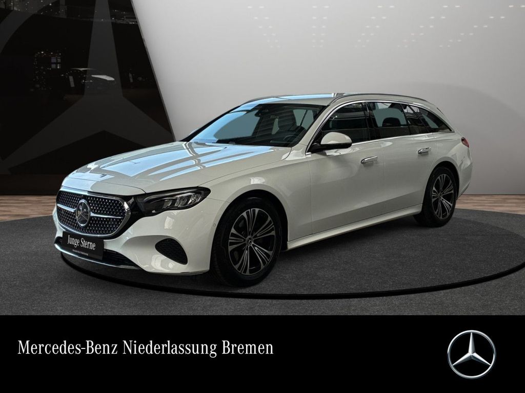 Image of Mercedes-Benz E 220
