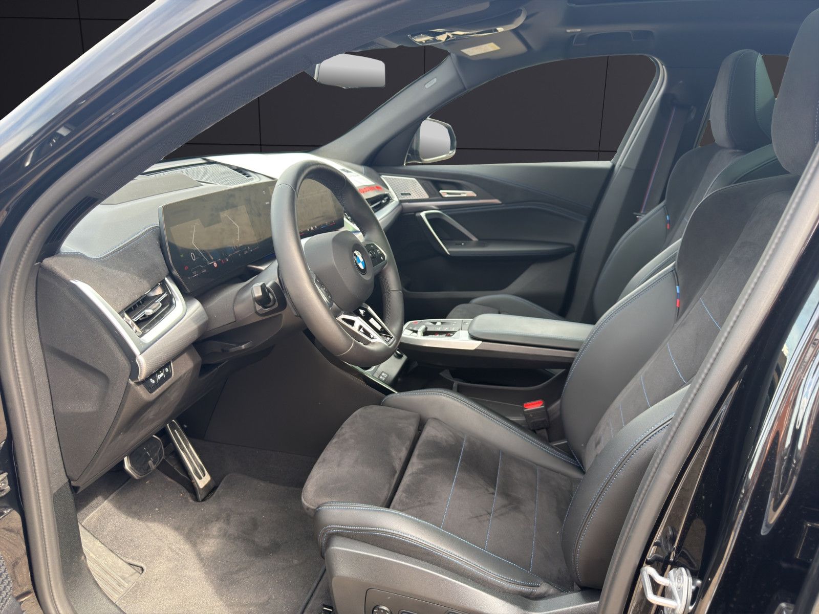 Fahrzeugabbildung BMW X2 sDrive M Sport*Head-up*Harman*360°Cam*DAB*