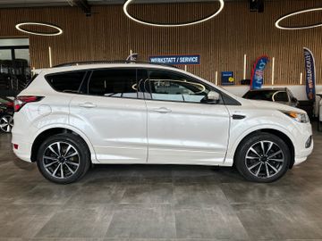 Ford Kuga ST-Line *Xenon*Leder*Navi*Kamera*
