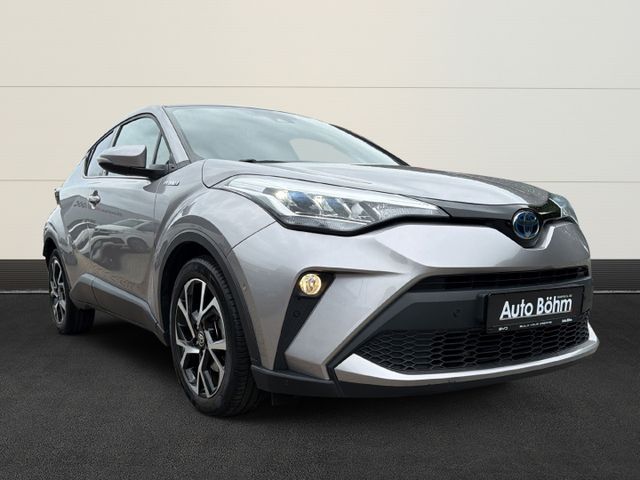 Toyota C-HR Hybrid Team D