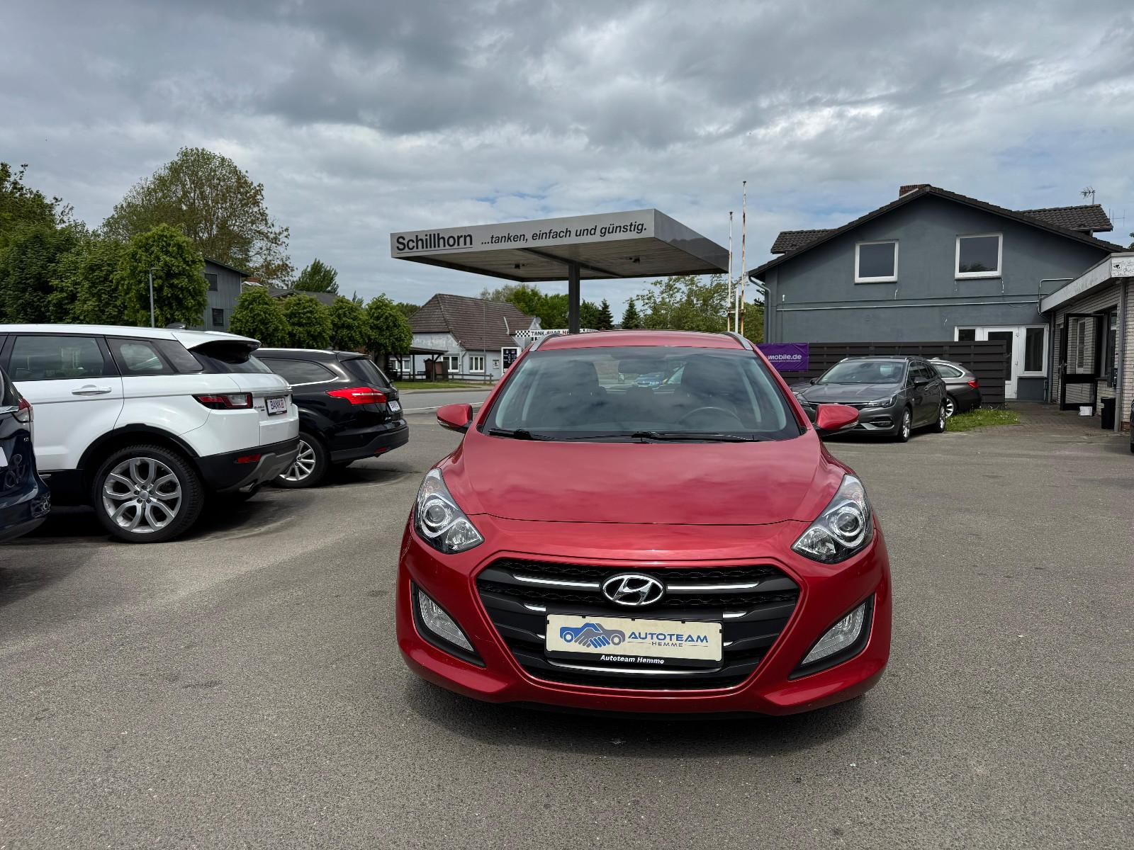Hyundai i30 1,6L AUTOMATIK/AHK/TÜV/KLIMA/TEMPOMAT/MFL