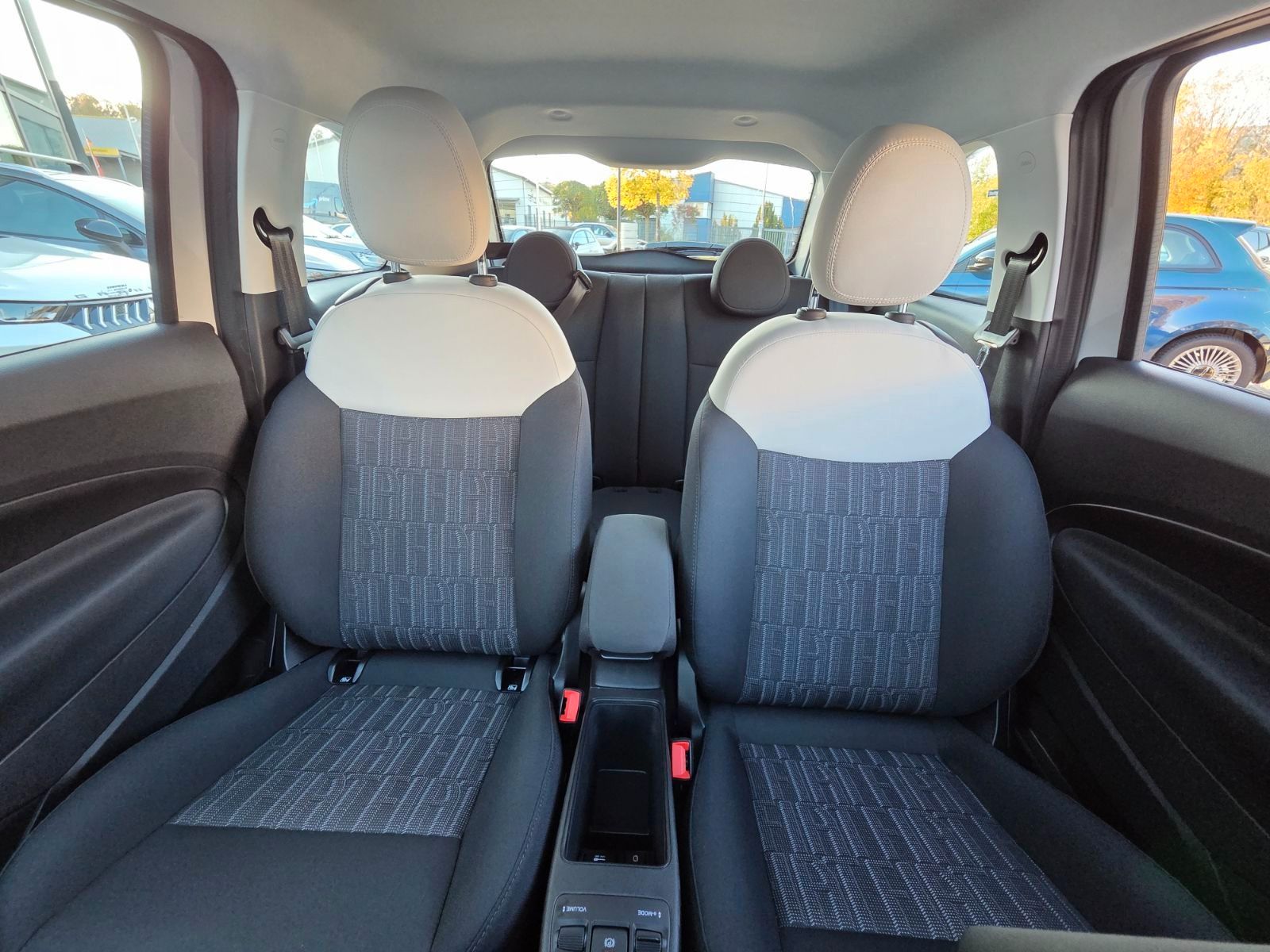 Fiat 500e - Bild 12