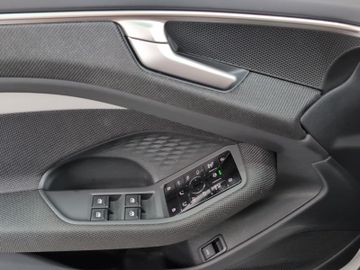 Audi A6 - 10